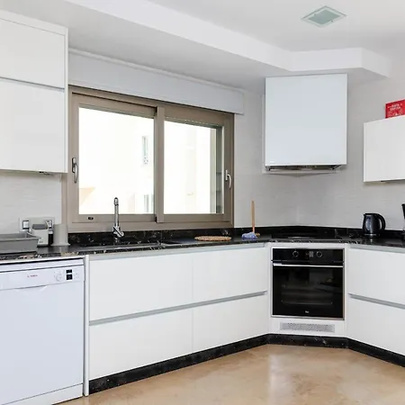 Yourhouse Antonia, Sea View House With Terrace Semesterbostad *