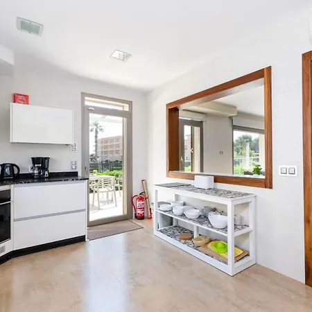 Yourhouse Antonia, Sea View House With Terrace *