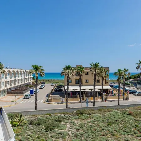 Semesterbostad Yourhouse Antonia, Sea View House With Terrace Can Picafort (Mallorca)
