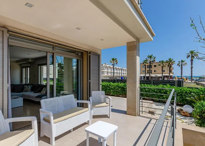 Yourhouse Antonia, Sea View House With Terrace *