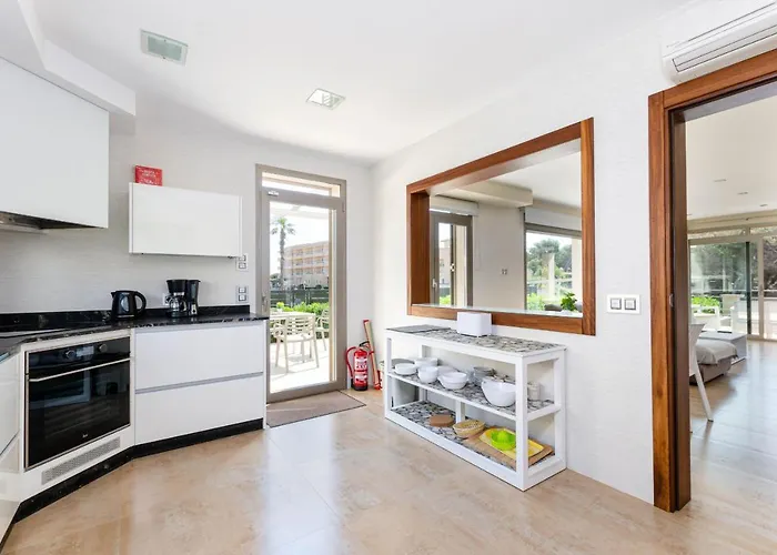 Yourhouse Antonia, Sea View House With Terrace *